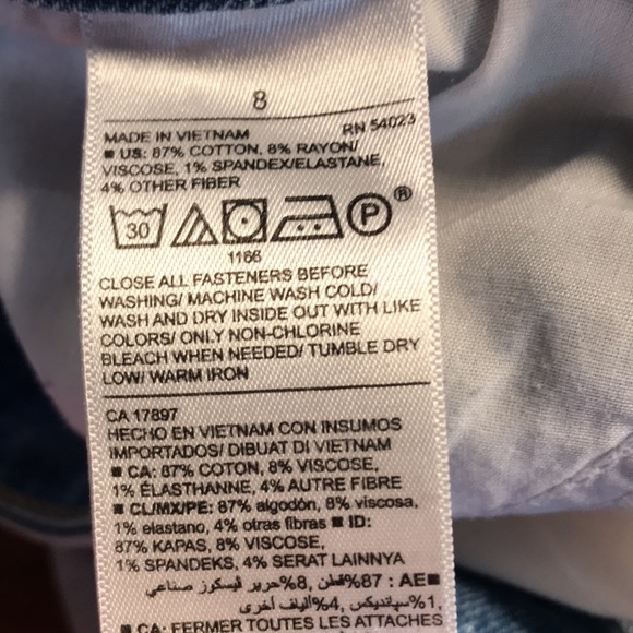 Old Navy Rockstar Super Skinny Button Up Jeans - Picture 5 of 9